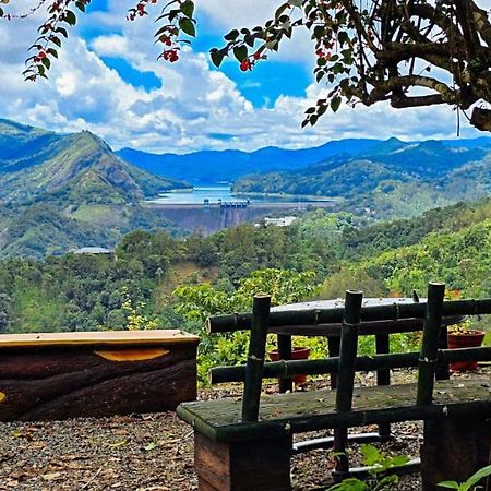 Idukki Dam View Resort Exterior foto